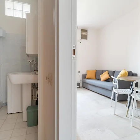 Guesthost - Comfy Porta Venezia Mm1 Appartamento *